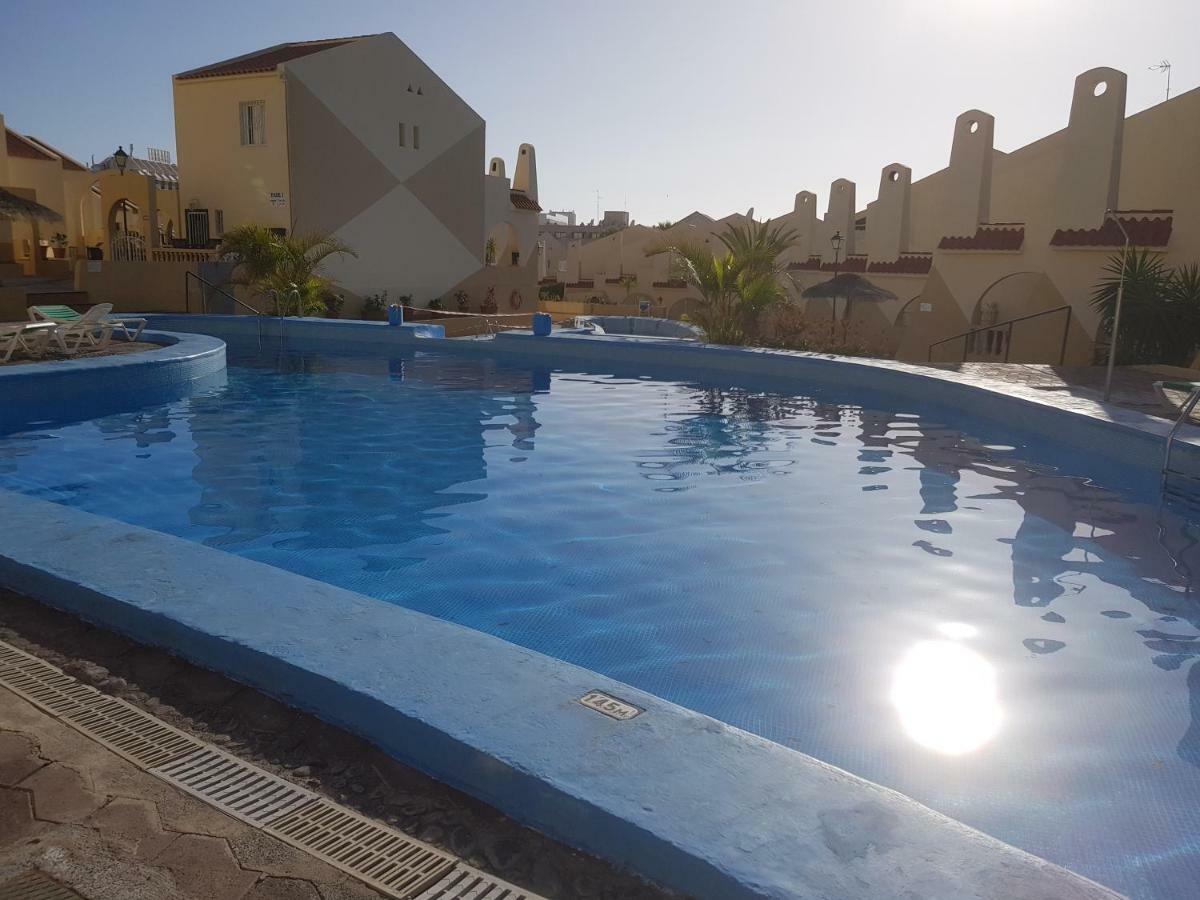 Sunny Pool View & Airco Apartament Symon Mareverde Адехе Экстерьер фото